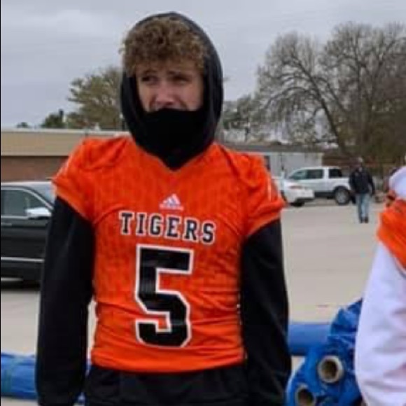 Meet your Posher, Cade - Picture 1 of 1